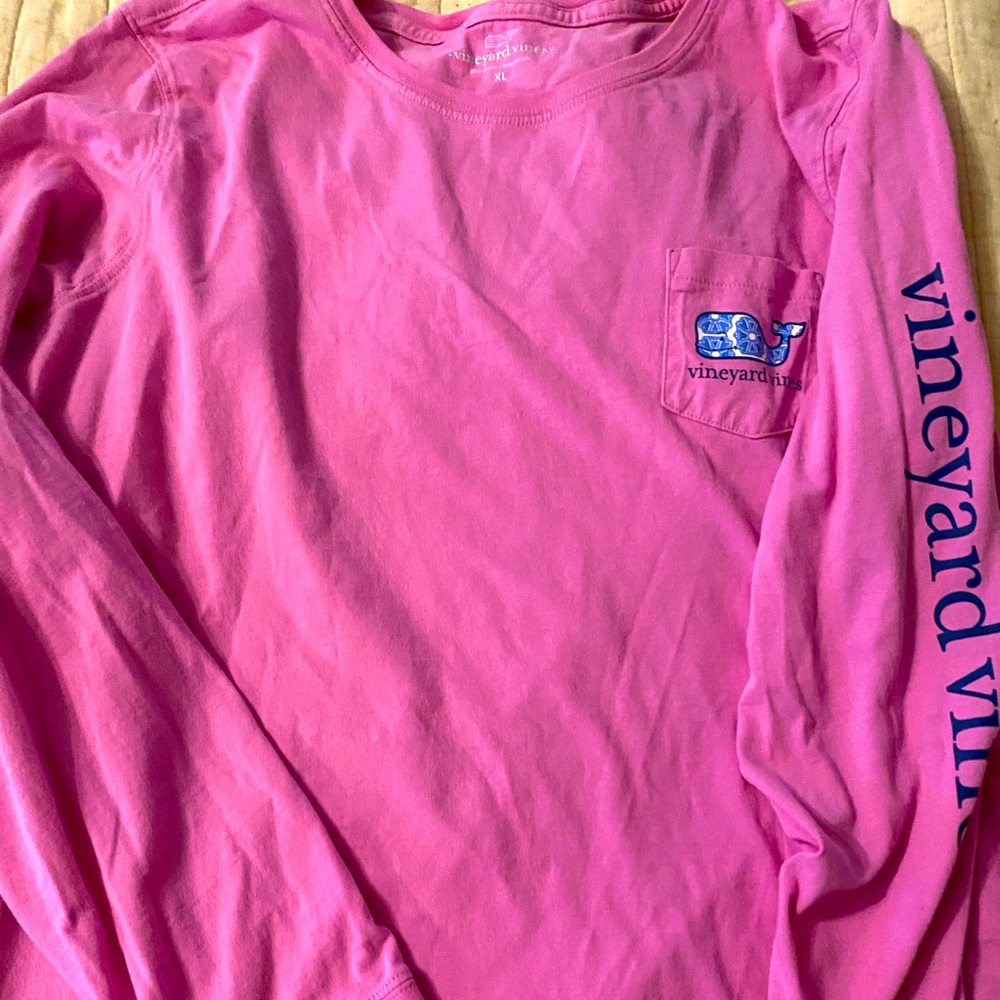 Vineyard Vines XL long sleeve
